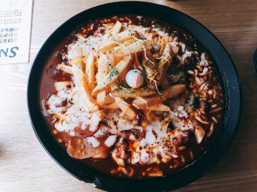 【ソウル／シンチョン（新村）】 美味しい鶏フュージョン料理！テポチムタク