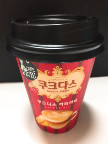 【韓国コンビニ】あのお菓子がコーヒーに！ククダスカフェラテ