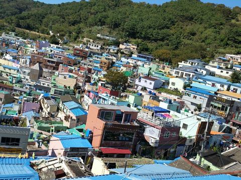釜山は人間ウォッチングが楽しい♪甘川文化村より親切なナムジャに惹かれました。（笑）