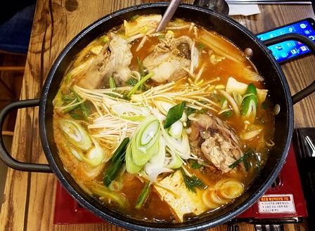 【2017年2月の仁川③】昼食はスケトウダラの鍋でほっこり温まりました。「May TTa（マイッタ）」でトンテタン