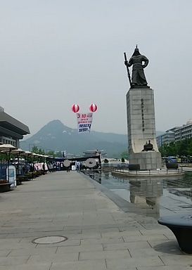 韓国旅行2019年5月　 光化門広場に来ました（*^_^*）