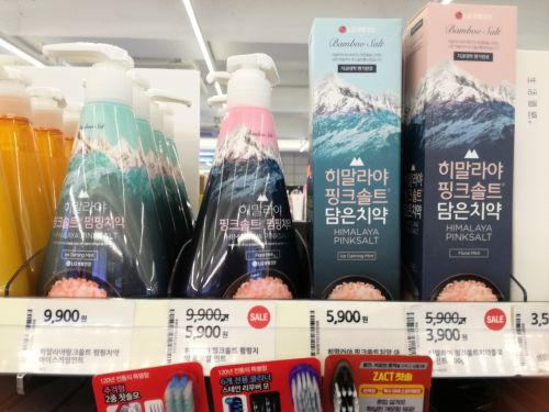 韓国で買った歯磨き粉を使ったら～口の中がお花の香り(^O^)