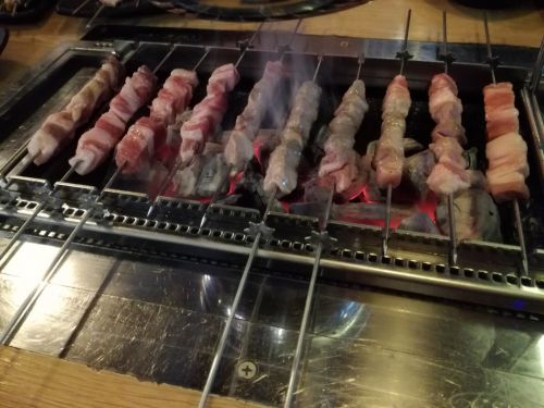 韓国で初めて食べた～人気のヤンコッチはラム肉(^○^)
