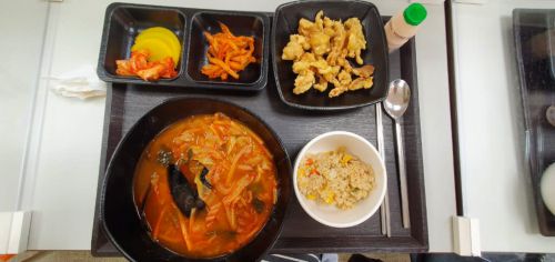 きのこの釜山ライフ 市役所のご飯