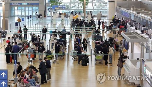 韓国、4月の国際線、国内線旅客数、前月比の３１．２％の増加…。